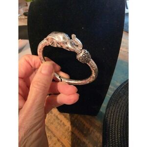 Lucky Brand Silver Tone Elephant Hinge Cuff Bracelet Hammered Boho Jewelry